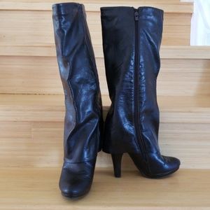Dark brown Madeline boots
